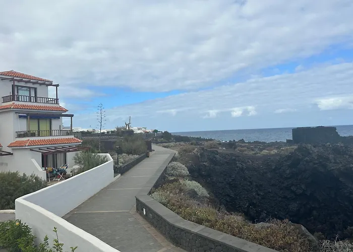 Alma 28 Playa Cancajos.- BreNa Baja (la Palma)